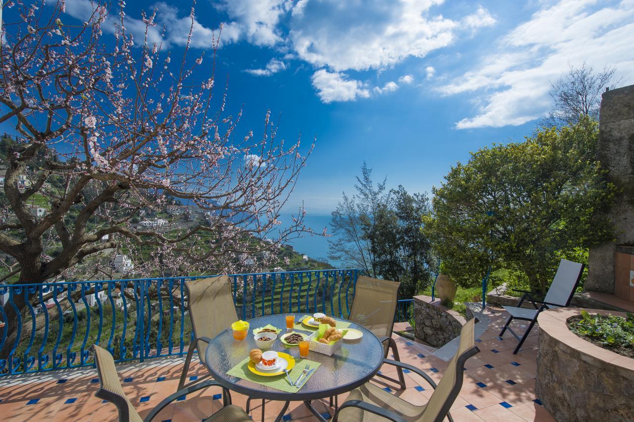 Casa Pina Lejlighed Amalfi Eksteriør billede